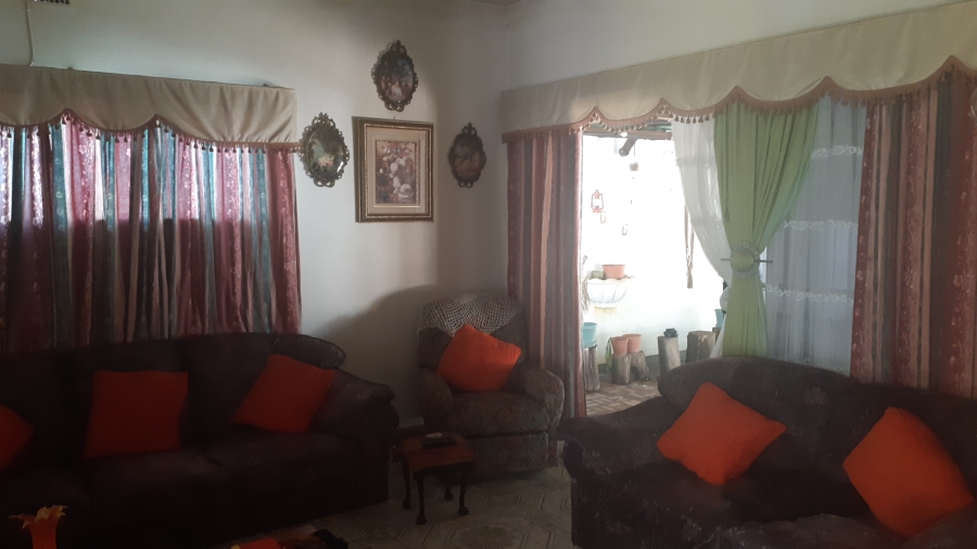 3 Bedroom Property for Sale in Roosheuwel North West